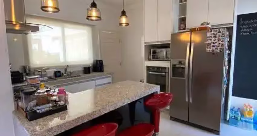 Lindo sobrado em Jardim Helena Suzano com 3 dormitórios
