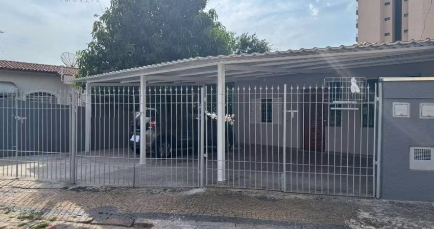 Casa com 3 dormitórios à venda, 228 m² por R$ 800.000,00 - Vila Clayton - Valinhos/SP