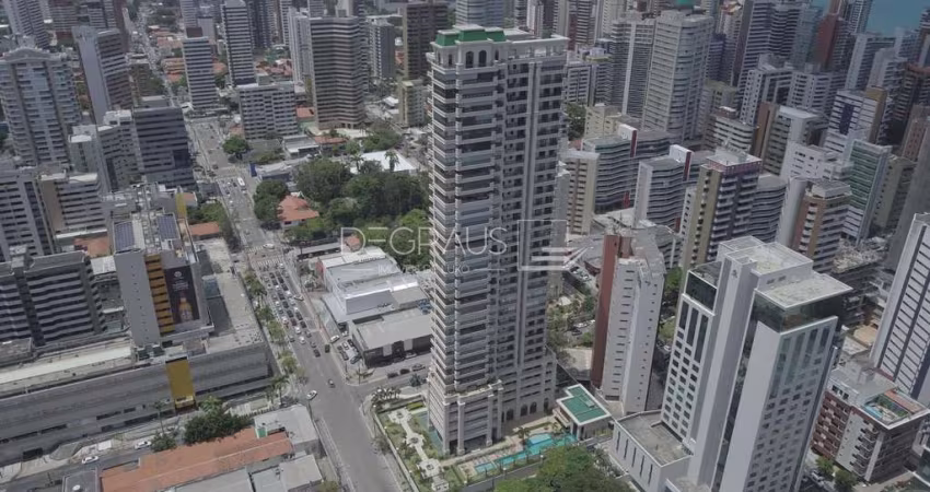 Neoclássico mais bonito de Fortaleza - 400 m² - 4 Suítes