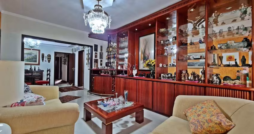 Casa com 5 quartos à venda na Rua Nicanor Rivas, São Braz, Curitiba