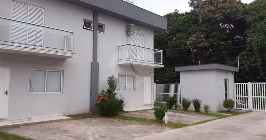 Condomínio com 2 quartos à venda em jardim raphael - sp