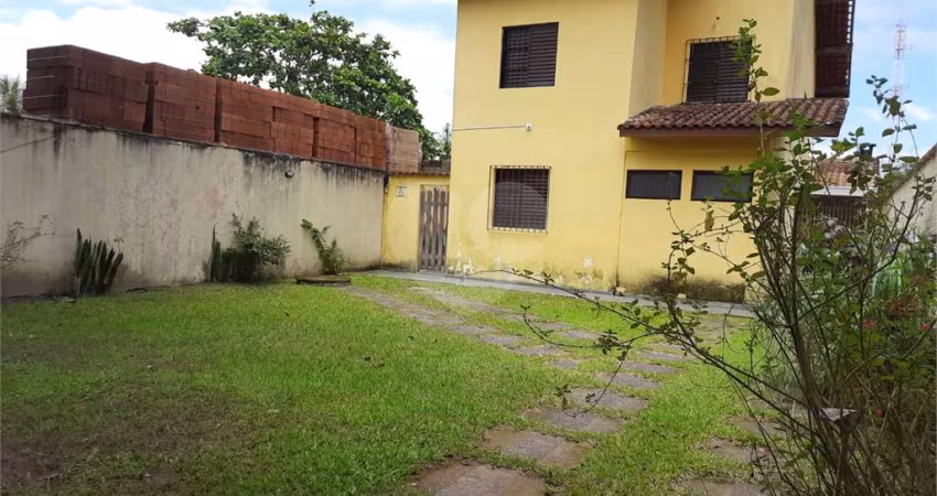Casa com 5 quartos à venda em Boraceia - SP