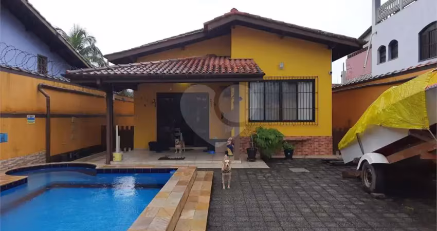 Casa com 3 quartos à venda em Rio Da Praia - SP