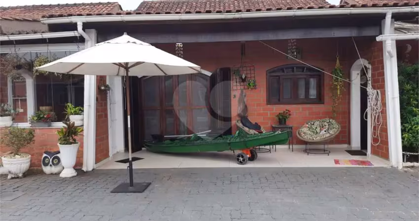 Casa em condomínio fechado com 3 quartos à venda na Aprovada 214, Indaia, Bertioga