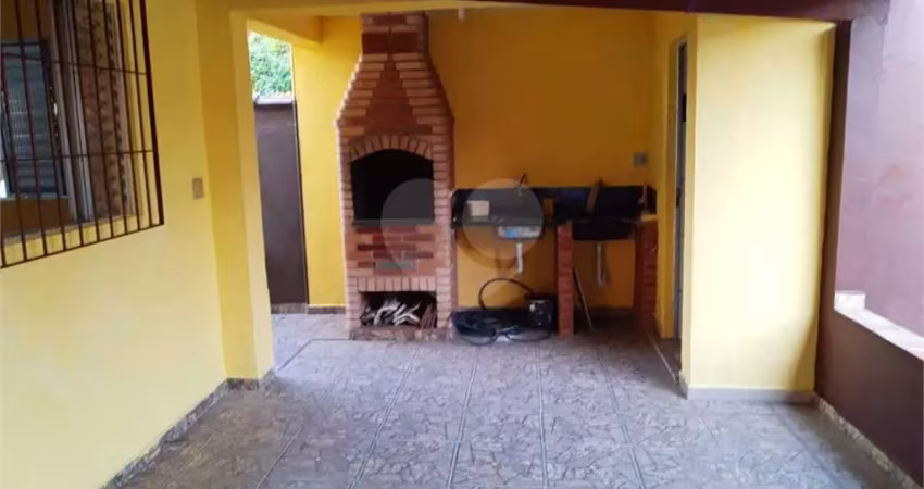 Casa com 2 quartos à venda em Vista Linda - SP