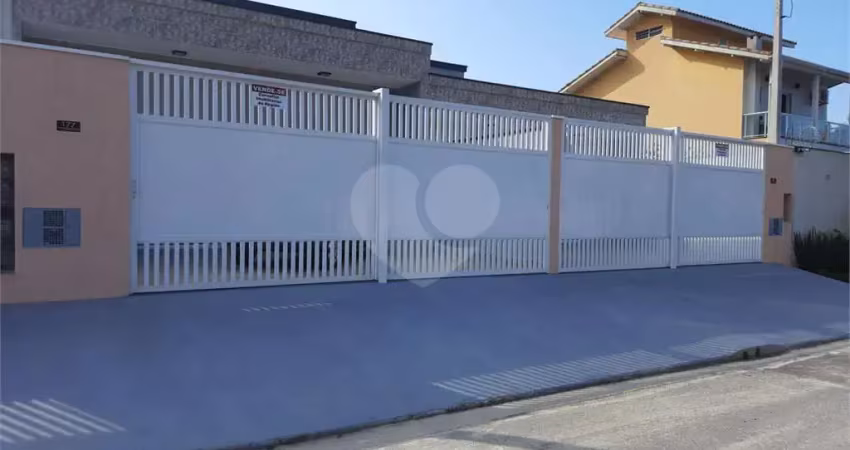 Casa com 2 quartos à venda em Maitinga - SP