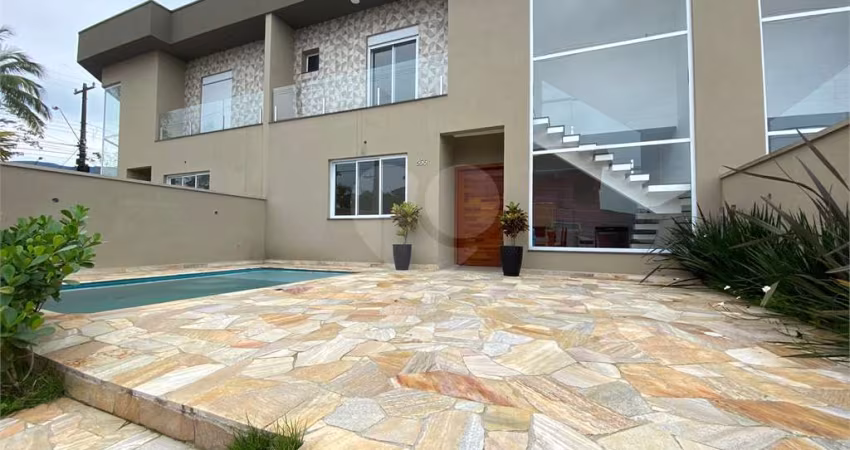 Condomínio com 3 quartos à venda em Morada Da Praia - SP
