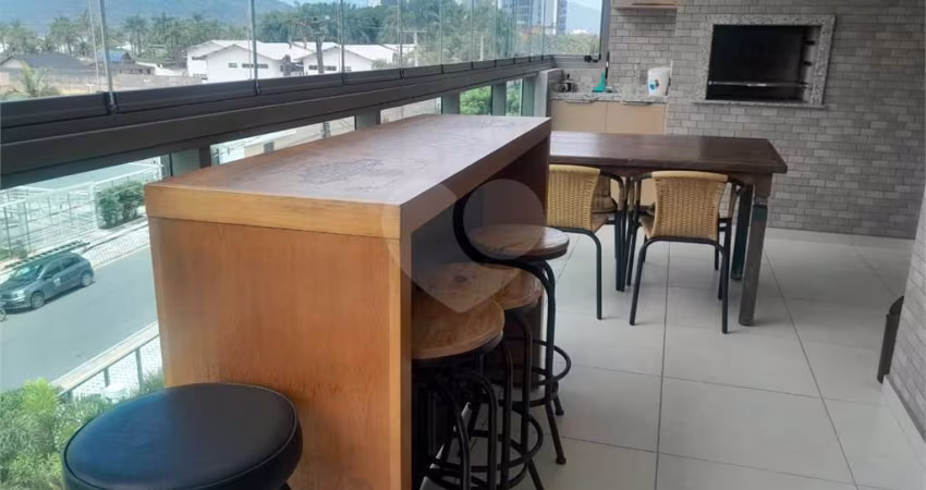 Apartamento com 3 quartos à venda em Centro - SP