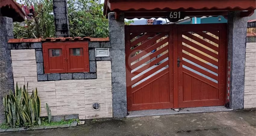 Casa com 3 quartos à venda em Vista Linda - SP