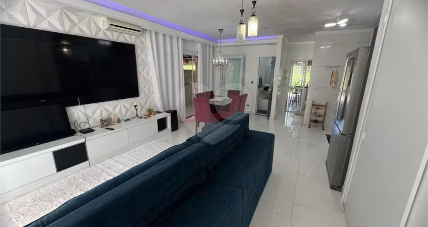 Condomínio com 3 quartos à venda ou para locação em Maitinga - SP