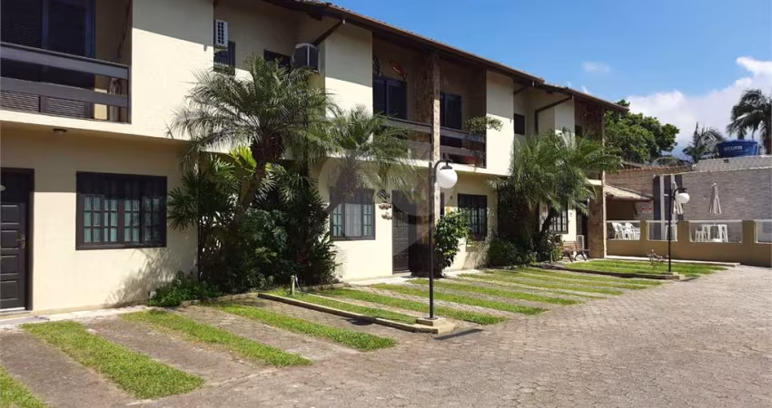Condomínio com 2 quartos para locação em Maitinga - SP