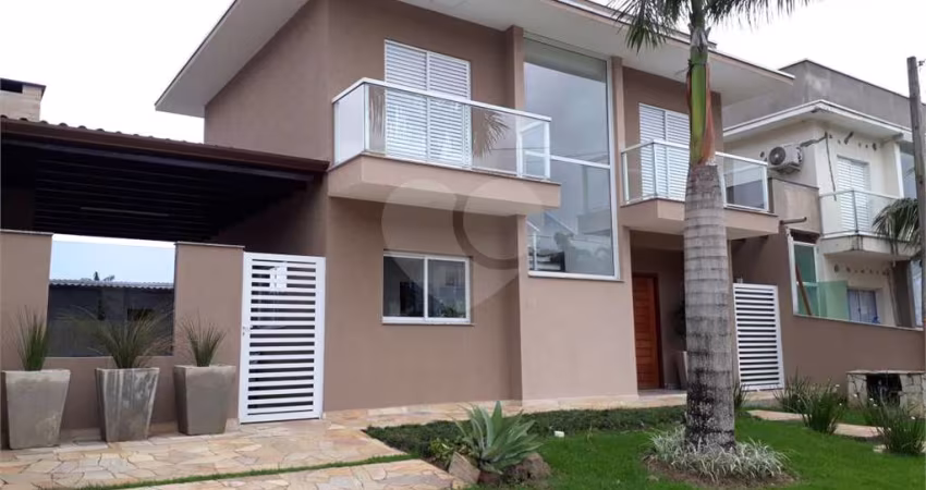 Condomínio com 3 quartos à venda ou para locação em Morada Da Praia - SP