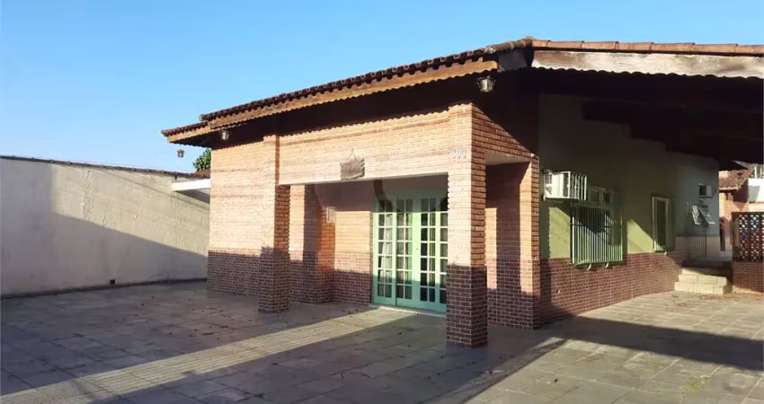 Casa com 3 quartos à venda na Ayrton Senna Da Silva, Centro, Bertioga