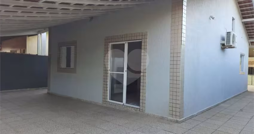 Casa com 2 quartos à venda na Capitão Moraes, Centro, Bertioga
