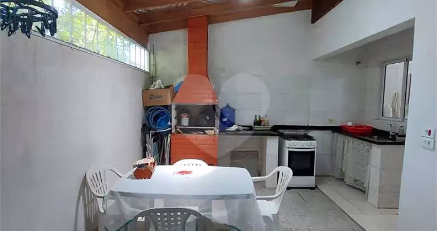 Casa com 3 quartos à venda na Travessa João Ramalho, Centro, Bertioga