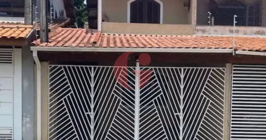 Sobrado para venda com 3 quartos e 2 vagas de garagem - 81m² no Jardim das Indústrias