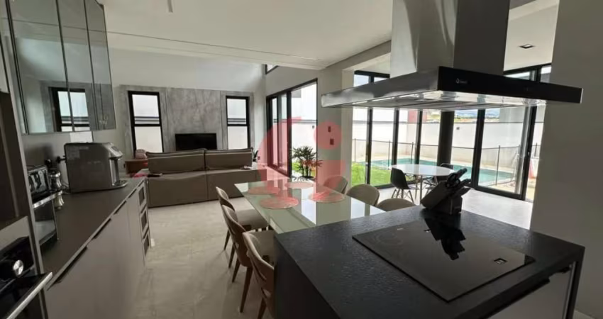 Sobrado em condomínio para venda com 04 quartos e 02 vagas de garagem - 283,25m² no Loteamento Verana