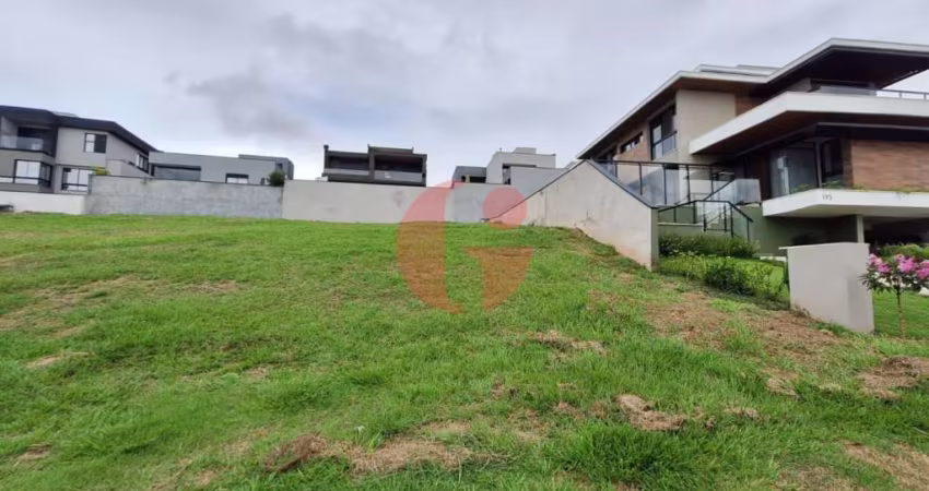 Terreno em condominio fechado com 537,12 m² no condominio Alphaville!
