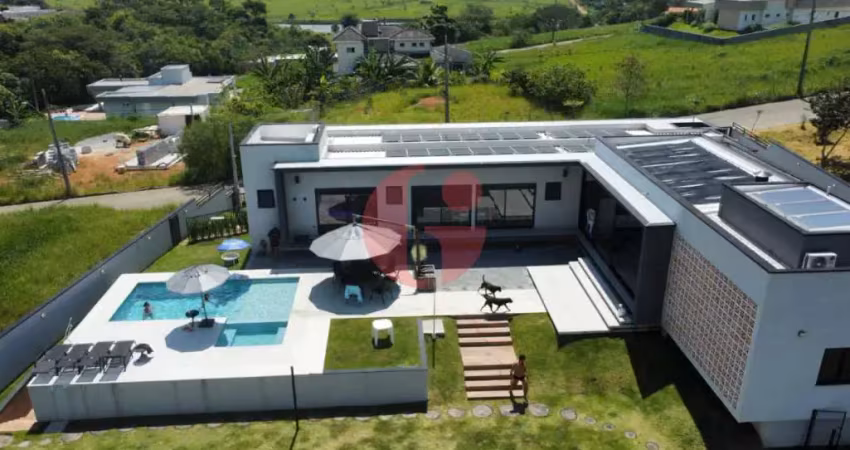 Casa térrea em condomínio com 04 quartos e 05 banheiros - 1.250m² no colinas do parahyba