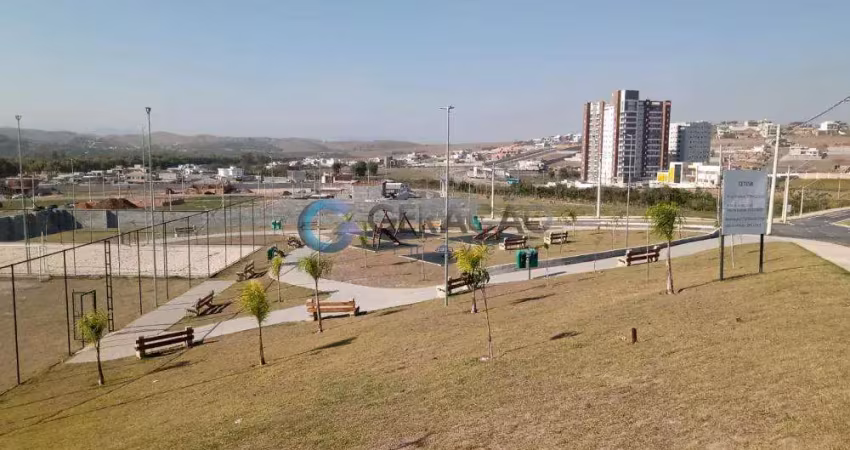 Terreno em Condomínio Fechado - 582,61m² no Urbanova