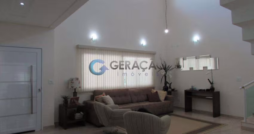 Casa Condomínio em Jacareí