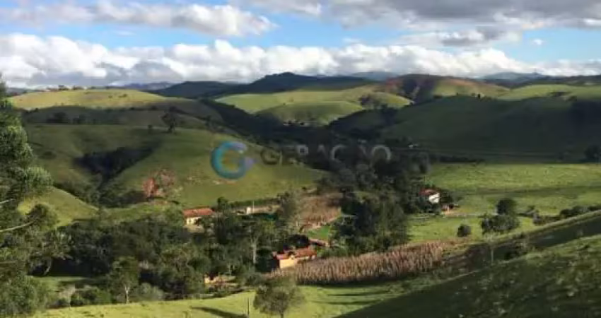 Lindo sitio para venda com 4,8 alqueires em cunha sp