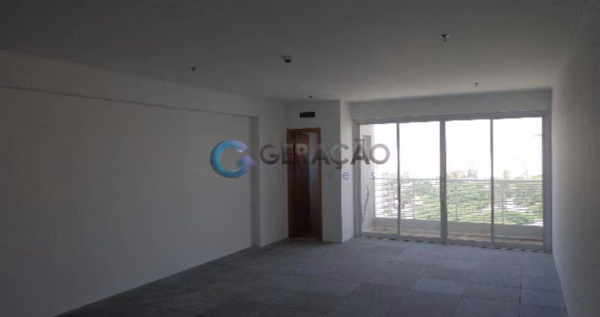 Sala comercial em condomínio para venda com 51,98m² no bairro Jardim São Dimas