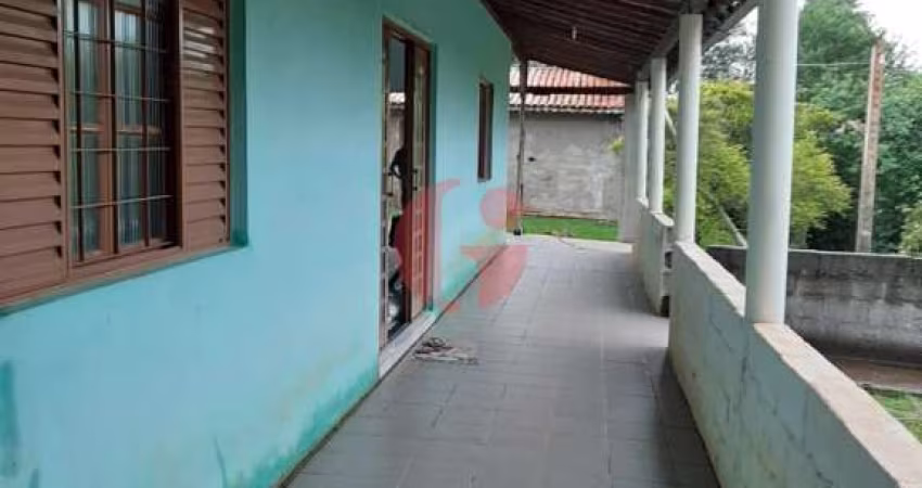 Chácara para venda com 03 quartos e 02 banheiros - 150m² no bairro Santa Cecília II - SJC