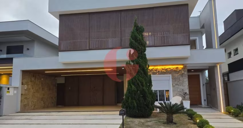 Sobrado para venda com 5 quartos e 6 vagas de garagem - 430m² no Jardim do Golfe - Urbanova