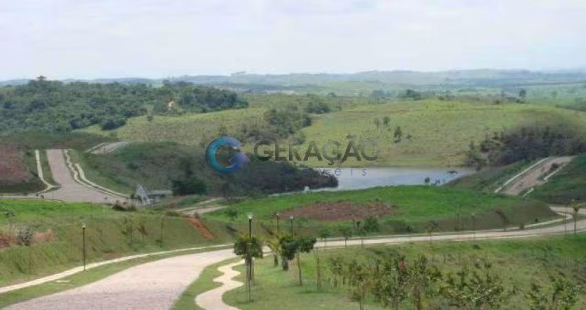 Terreno em Condomínio Fechado - 1.100,00m² no Alto da Ponte