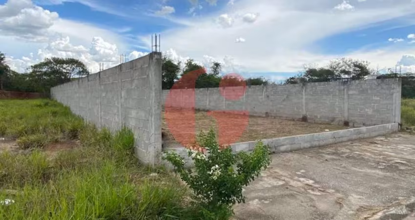 Terreno comercial 298 m² no Portal dos Pássaros!