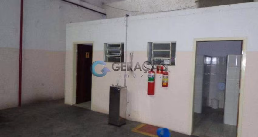 Galpão para locação com 1.000m² no bairro Santana