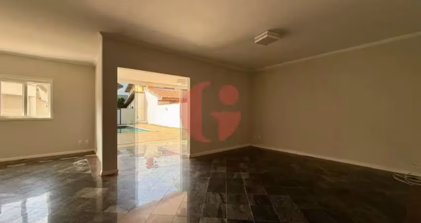 Sobrado alto padrão em condomínio para venda com 4 dormitórios e 3 vagas de garagem no bairro Conjunto Residencial Esplanada do Sol