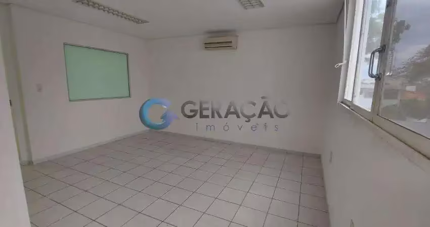 Sala comercial para locação de 93m² no centro | sjc