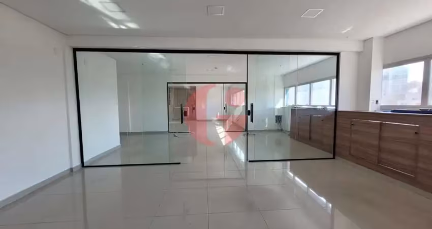 Sala corporativa para locação com 130 m² e 04 banheiros- no bairro jardim aquarius.