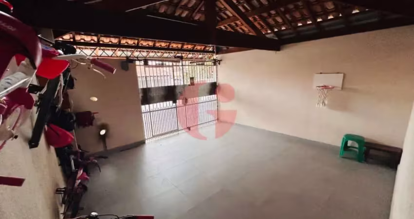 Casa à venda com 2 quartos sendo 1 suíte- 125 m² terreno- jardim das industrias