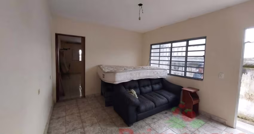 Casa para Venda em Itaquaquecetuba, Jardim Adriana, 2 dormitórios, 1 suíte, 2 banheiros, 2 vagas