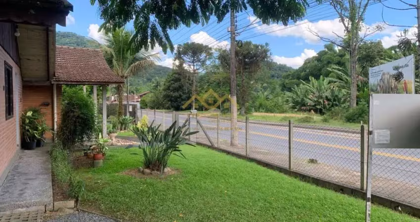Casa com 3 quartos à venda no Centro, Pomerode 
