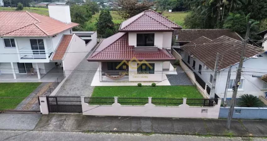 Casa com 3 quartos à venda no Centro, Pomerode 