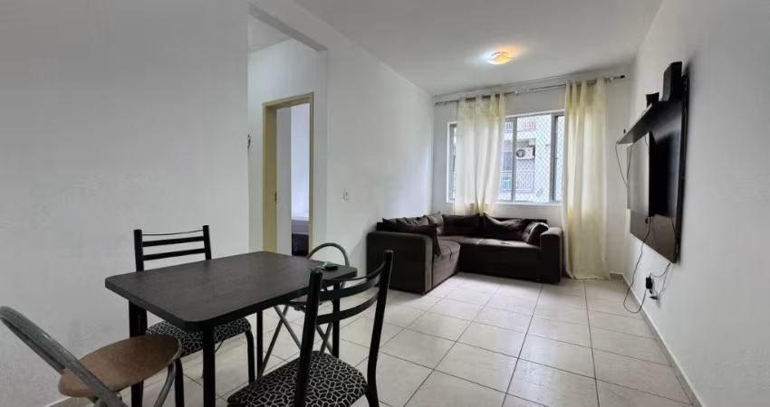 Alugo apartamento mobiliado com 2 quartos sendo 1 suíte