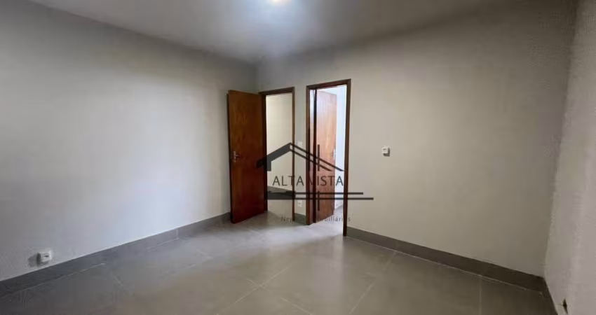 Casa com 3 dormitórios à venda, 145 m² por R$ 780.000 - Vigilato Pereira - Uberlândia/MG