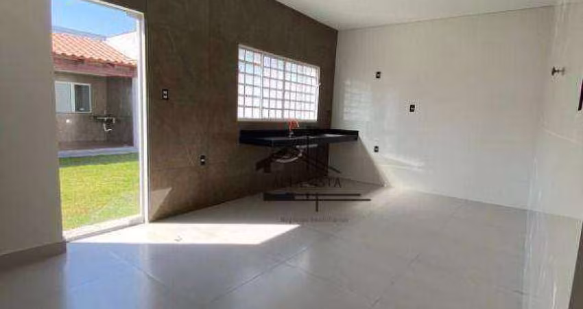 Casa com 3 dormitórios à venda, 150 m² por R$ 390.000 - Jardim Canaã - Uberlândia/MG