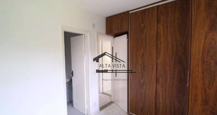 Apartamento com 3 dormitórios à venda, 60 m² por R$ 195.000,00 - Chácaras Tubalina - Uberlândia/MG