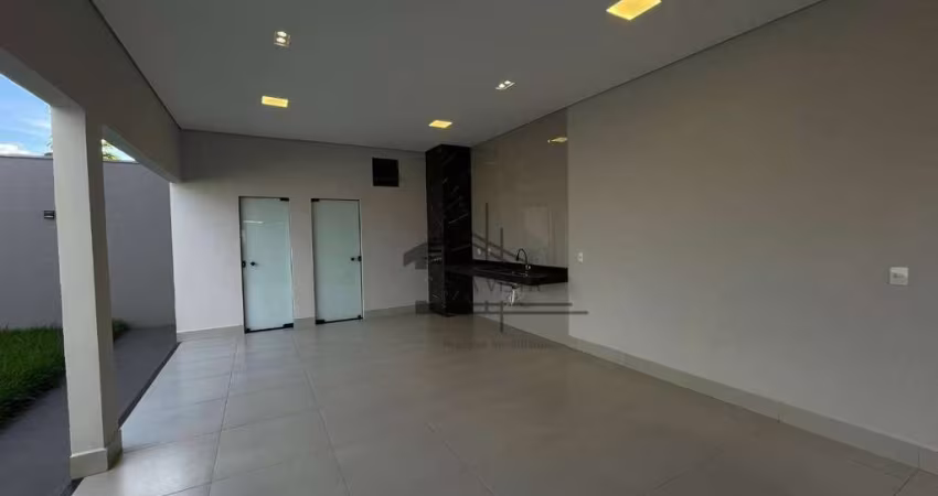 Casa com 3 dormitórios à venda, 140 m² por R$ 650.000,00 - Jardim Holanda - Uberlândia/MG