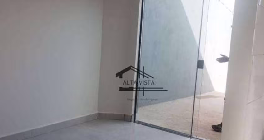 Casa com 2 dormitórios à venda, 59 m² por R$ 255.000 - Canaã - Uberlândia/MG