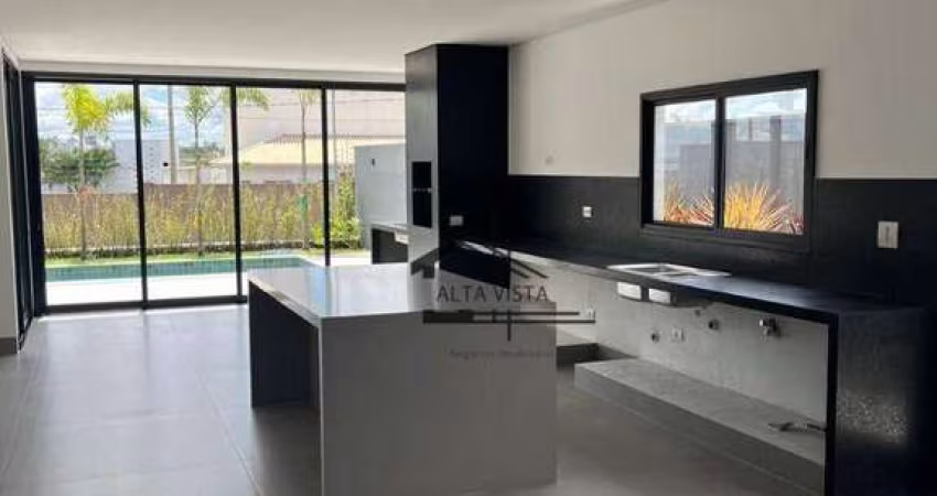 Casa com 4 dormitórios à venda, 285 m² por R$ 3.390.000 - Gávea - Uberlândia/MG
