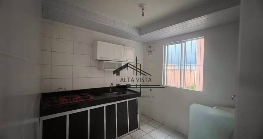 Apartamento com 2 dormitórios à venda, 43 m² por R$ 115.000 - Pequis - Uberlândia/MG