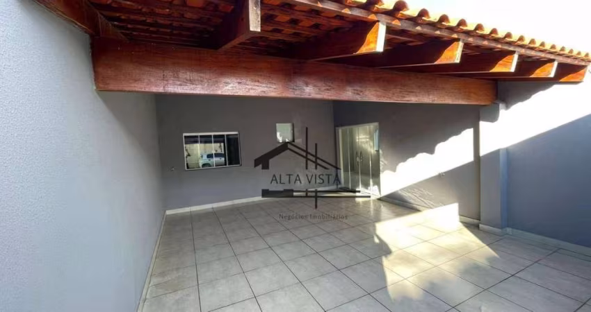 Casa com 3 dormitórios à venda, 140 m² por R$ 305.000 - Alvorada - Uberlândia/MG