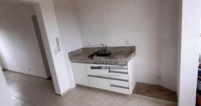 Apartamento com 2 dormitórios à venda, 57 m² por R$ 210.000 - Jaraguá - Uberlândia/MG