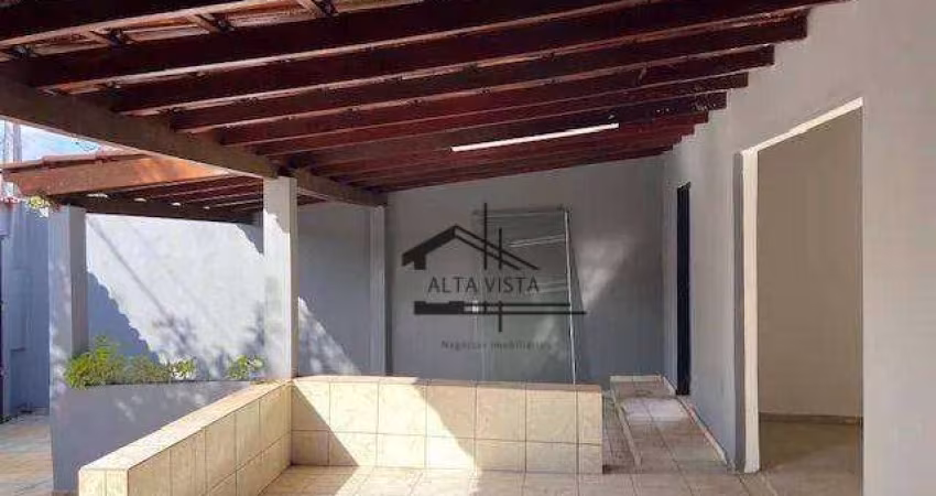 Casa com 2 dormitórios à venda, 175 m² por R$ 336.000 - Laranjeiras - Uberlândia/MG